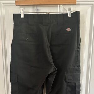 Dickies black pants 30x32